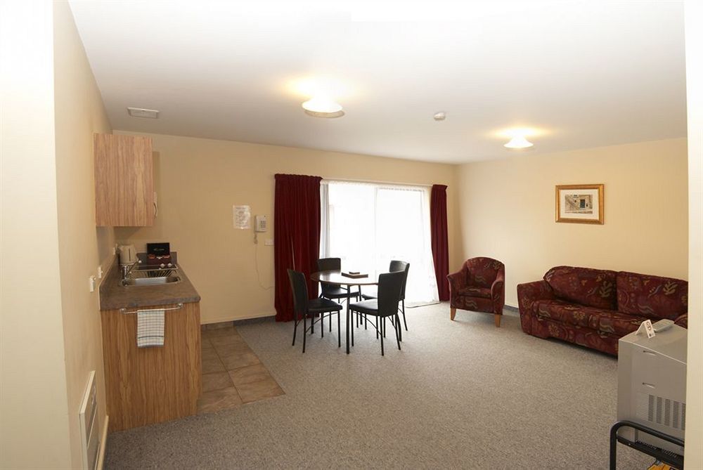 Arran Motel Te Anau Exterior foto